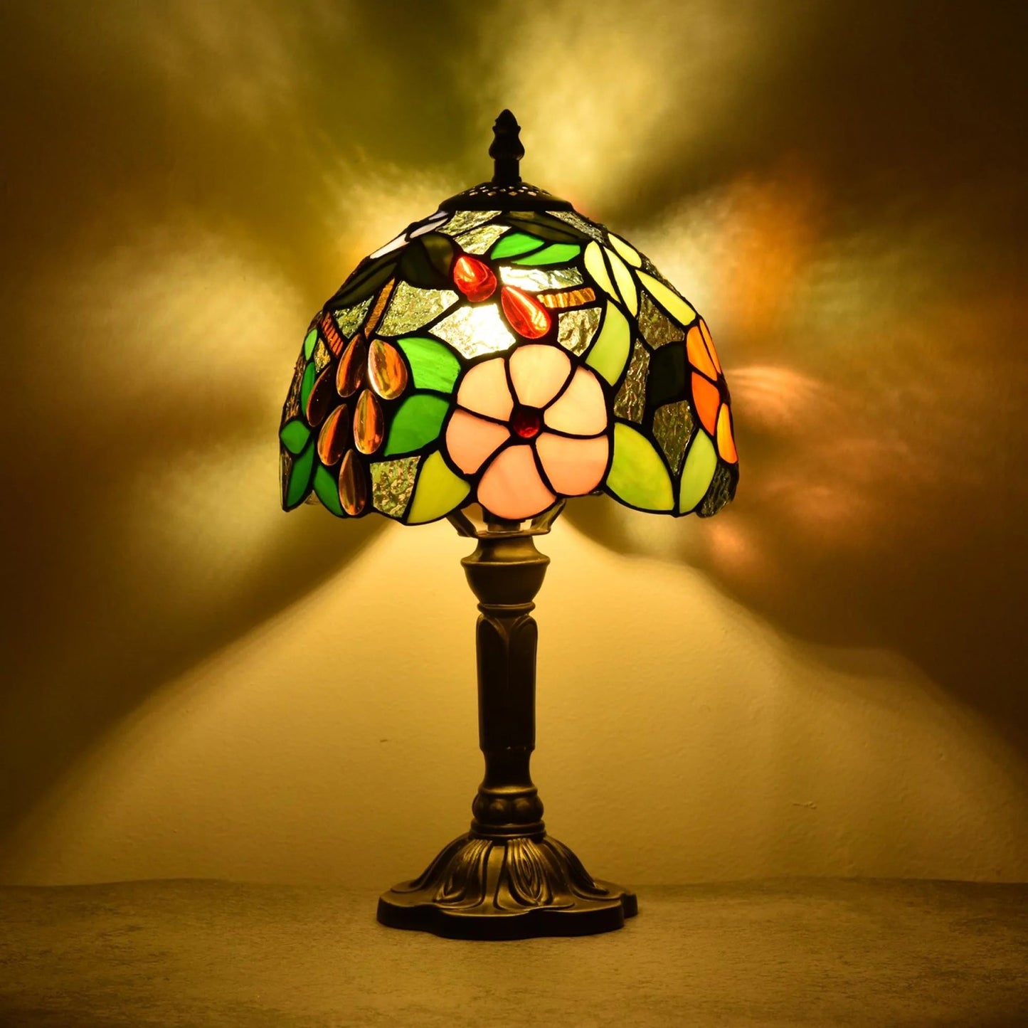Tiffany Style Floral Table Lamp