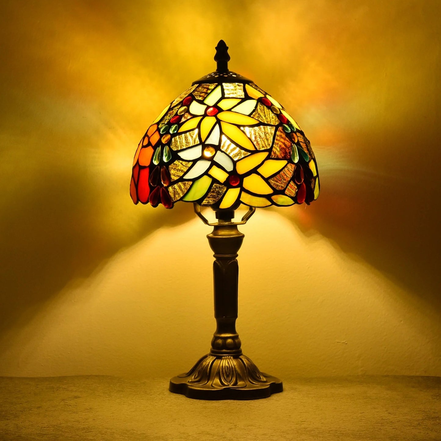 Tiffany Style Floral Table Lamp